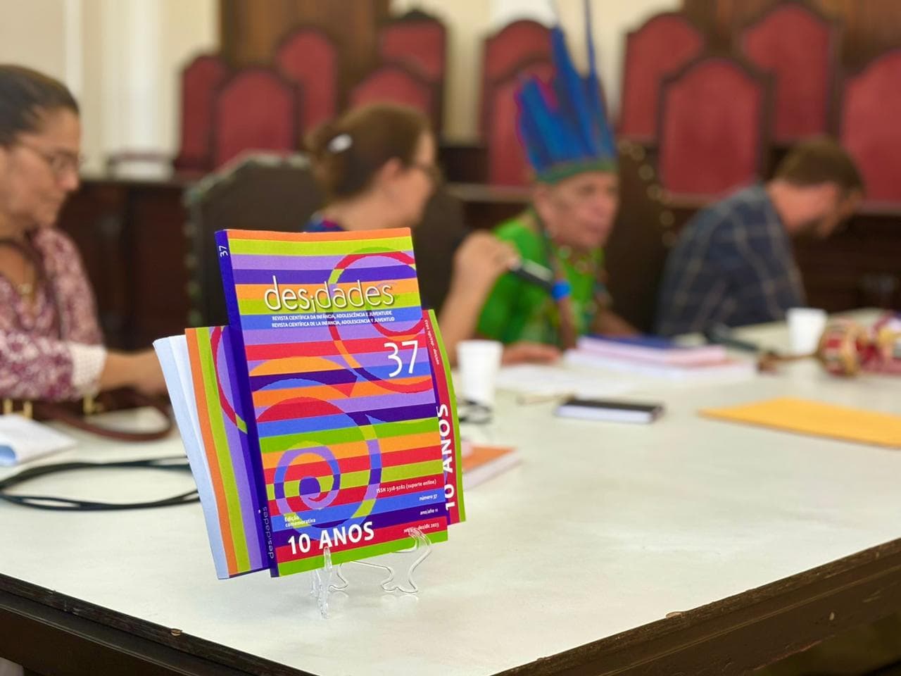 Evento comemorativo de 10 anos da Revista DESIDADES promove troca de experiências e reflexões sobre o atual contexto de ‘esperanças e destroços’ da infância eda adolescência